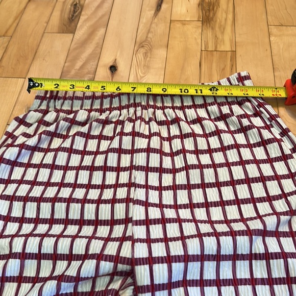 BNWT Blush Boutique Plaid Pants - Picture 8 of 9